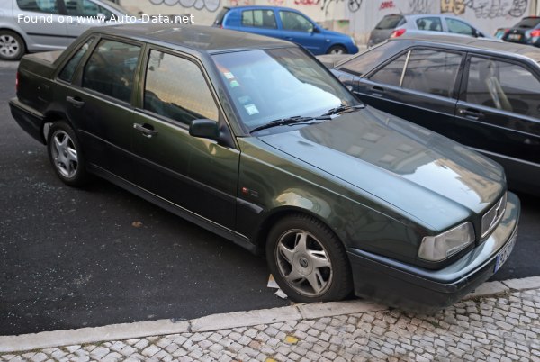 Vollständige Spezifikationen und technische Details 1993 Volvo 460 L (464) 1.6 (82 Hp)