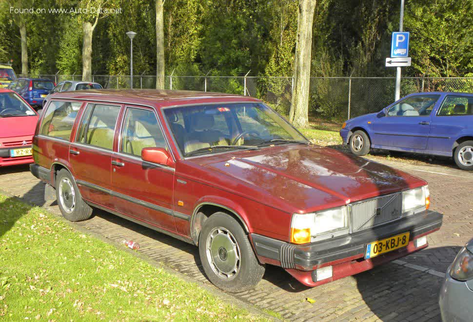 Vollständige Spezifikationen und technische Details 1986 Volvo 760 Kombi (704,765) 2.4 TD Interc. (765) (116 Hp)