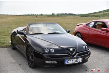 Full specifications and technical details 1995 Alfa Romeo Spider (916) 2.0 Twin Spark (150 Hp)