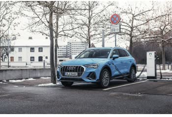 2021 Audi Q3 (F3) 45 TFSI e (245 Hp) Plug-in Hybrid S tronic thumb image