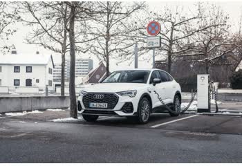 2021 Audi Q3 Sportback (F3) 45 TFSI (245 Hp) quattro S tronic thumb image