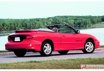 المواصفات والتفاصيل التقنية الكاملة 1995 Pontiac Sunfire Cabrio 2.4 i 16V (152 Hp)