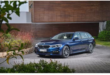 2017 BMW 5 Series Touring (G31) 520d (190 Hp) xDrive Steptronic thumb image