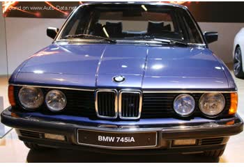 Full specifications and technical details 1983 BMW 7 Series (E23, facelift 1983) 732i (197 Hp)