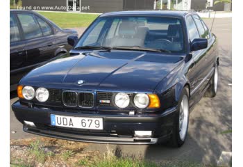 Full specifications and technical details 1992 BMW M5 (E34) 3.8 (340 Hp)