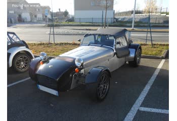 المواصفات والتفاصيل التقنية الكاملة 2004 Caterham CSR CSR (260 Hp) Superlight