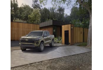 Full specifications and technical details 2023 Chevrolet Colorado III Crew Cab Short Box LT 2.7 Turbo (310 Hp) Automatic