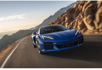 Full specifications and technical details 2023 Chevrolet Corvette Coupe (C8) E-Ray 6.2 V8 (655 Hp) e-AWD DCT (USA)