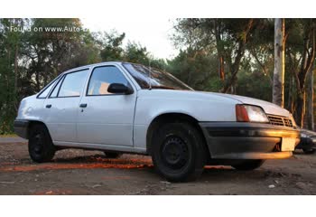 المواصفات والتفاصيل التقنية الكاملة 1993 Daewoo Racer Sedan 1.5 i (75 Hp) Automatic