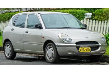 المواصفات والتفاصيل التقنية الكاملة 1998 Daihatsu Storia (M1) 1.0 i (64 Hp)