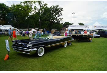 DeSoto Adventurer I Convertible