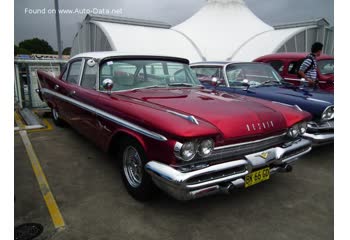 DeSoto Fireflite III Four-Door Sedan (facelift 1959)