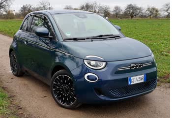 2020 Fiat 500e (332) 42 kWh (118 Hp) thumb image