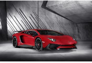 Vollständige Spezifikationen und technische Details 2015 Lamborghini Aventador LP 750-4 Superveloce 6.5 V12 (750 Hp) 4WD