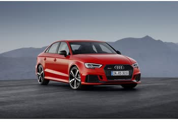 2017 Audi RS 3 sedan (8V, facelift 2017) 2.5 TFSI (400 Hp) quattro S tronic thumb image