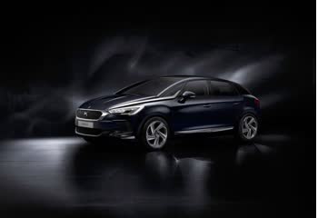 2015 DS 5 2.0 (200 Hp) Hybrid 4x4 ETG thumb image