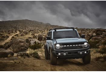 المواصفات والتفاصيل التقنية الكاملة 2023 Ford Bronco VI Four-door Outer Banks 2.7 EcoBoost V6 (335 Hp) 4x4 Automatic