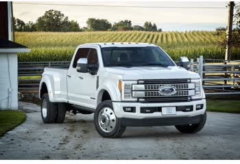 2017 Ford F-450 Super Duty IV Crew Cab Long box 6.7d V8 (450 Hp) 4x4 Automatic DRW thumb image