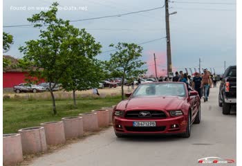 2012 Ford Mustang Convertible V (facelift 2012) GT 5.0 V8 (420 Hp) thumb image