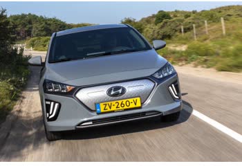 2019 Hyundai IONIQ (facelift 2019) 40.4 kWh (136 Hp) Electric thumb image