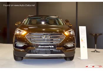 2015 Hyundai Santa Fe III (DM, facelift 2015) 2.2 CRDi (200 Hp) 4WD Automatic 7 Seat thumb image