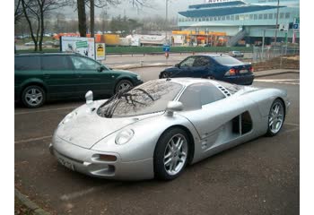 Isdera Commendatore