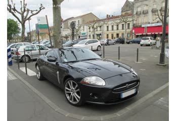 المواصفات والتفاصيل التقنية الكاملة 2006 Jaguar XK Coupe (X150) 4.2 V8 (298 Hp) Automatic