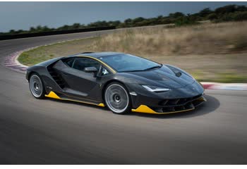 Vollständige Spezifikationen und technische Details 2016 Lamborghini Centenario LP 770-4 6.5 V12 (770 Hp) 4WD ISR