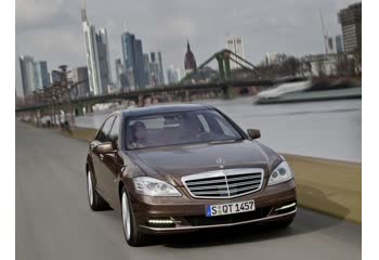 Mercedes-Benz S-class Long (V221, facelift 2009)