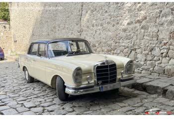 1969 Mercedes-Benz W111 Coupe 280 SE 3.5 V8 (200 Hp) Automatic thumb image
