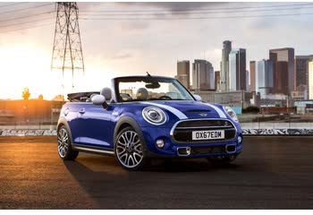 2019 Mini Convertible (F57, facelift 2018) JCW 2.0 (231 Hp) thumb image