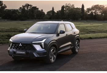 2023 Mitsubishi Xforce 1.5 MIVEC (105 Hp) CVT thumb image