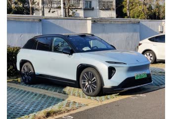 NIO ES7