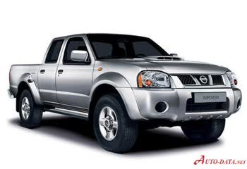 nissan D22