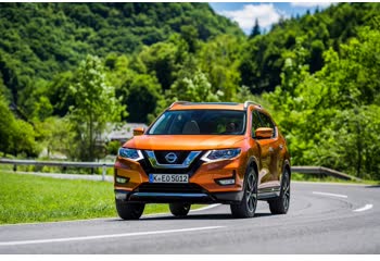 2019 Nissan X-Trail III (T32, facelift 2017) 1.3 DIG-T (159 Hp) DCT 7 Seat thumb image