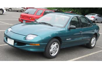 المواصفات والتفاصيل التقنية الكاملة 1996 Pontiac Sunfire Sedan 2.4 i 16V (152 Hp)