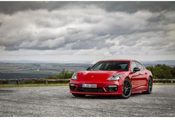 2020 Porsche Panamera (G2 II) GTS 4.0 V8 (480 Hp) PDK thumb image