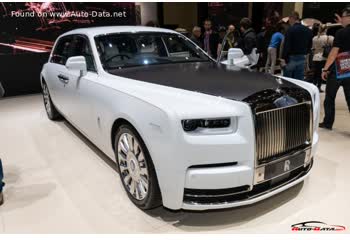 Rolls-Royce Phantom VIII Extended Wheelbase