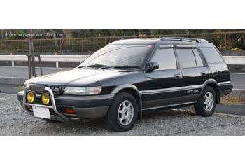 المواصفات والتفاصيل التقنية الكاملة 1995 Toyota Carib 1.8 i (136 Hp)