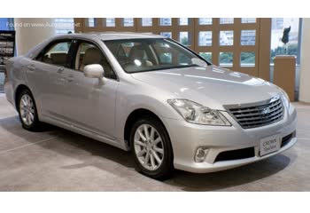 Full specifications and technical details 2010 Toyota Crown XIII Royal (S200, facelift 2010) 2.5 i-Four V6 24V (203 Hp) 4WD Automatic