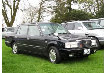 Lexus Crown Saloon (XS10)