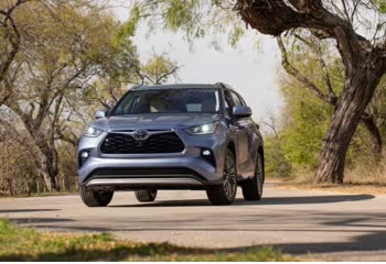 2020 Toyota Highlander IV 2.5 (243 Hp) Hybrid e-CVT thumb image