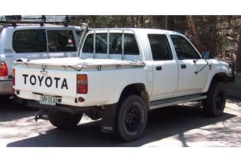 المواصفات والتفاصيل التقنية الكاملة 2004 Toyota Hilux Pick Up 2.7 i (152 Hp)