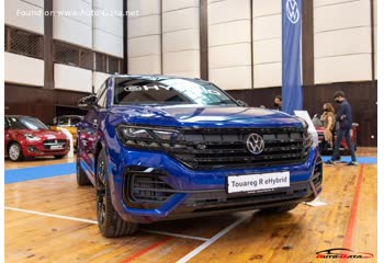 المواصفات والتفاصيل التقنية الكاملة 2020 Volkswagen Touareg III (CR) R 3.0 V6 TSI (462 Hp) eHybrid 4MOTION Tiptronic