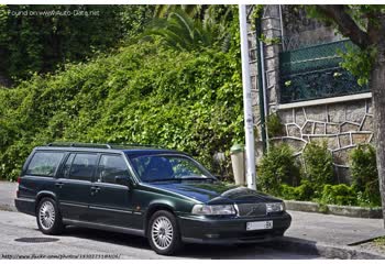 المواصفات والتفاصيل التقنية الكاملة 1990 Volvo 960 Kombi (965) 2.4 TD (115 Hp)