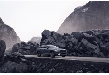 المواصفات والتفاصيل التقنية الكاملة 2020 Volvo V90 Cross Country (facelift 2020) 2.0 B5 (250 Hp) Mild Hybrid AWD Automatic