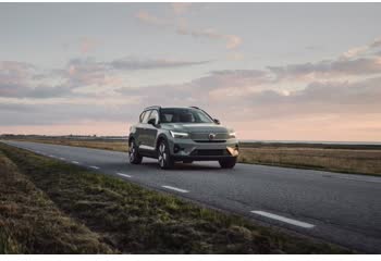 Volvo XC40 (facelift 2022)