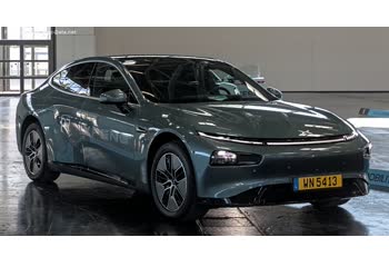 2023 XPENG P7i (facelift 2023) 610 86.2 kWh (473 Hp) Electric 4WD thumb image